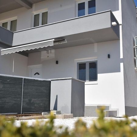 Studio apartman Gili Apartment Kastela Bagian luar foto